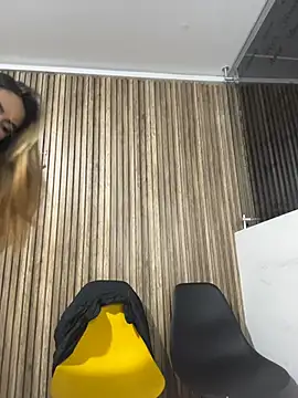 Antonella_Julieta Webcam show