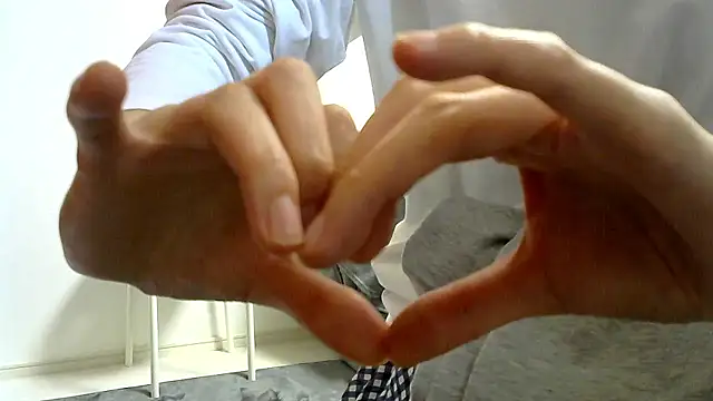 leopiii-iiJP: онлайн-секс-чат