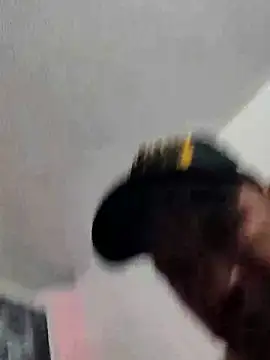 hairyandbigmann Show Webcam