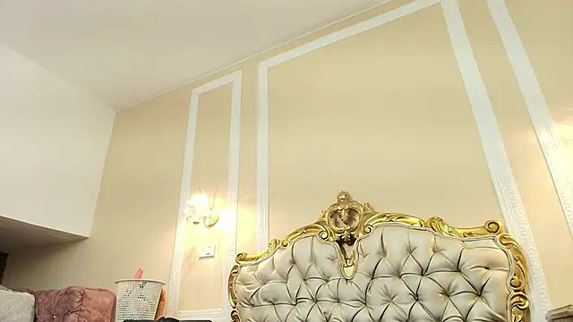 MayaBaker live XXX chat