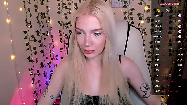 แชท XXX สดของ AnyaTaylor_