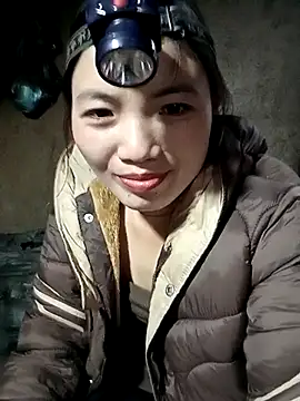 ngan-cute's Live XXX Chat