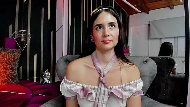 Rachel_Foxy Adlı Modelin Canlı XXX Sohbeti