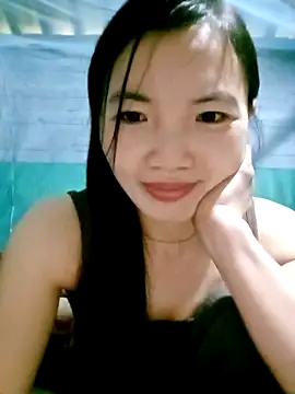 ngan-cute élő XXX-chatje