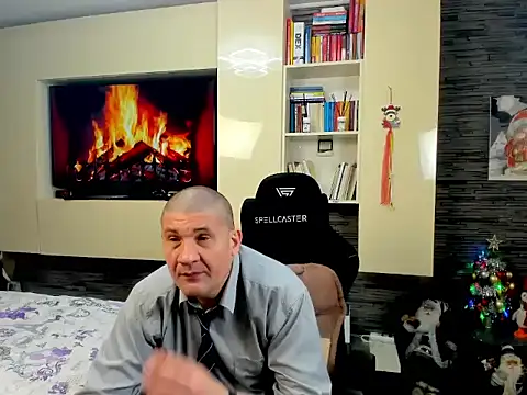 SpartacusDaddy48 ওয়েবক্যাম শো