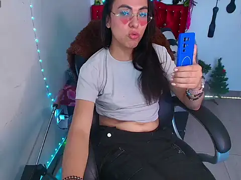 missblu's Live XXX Chat