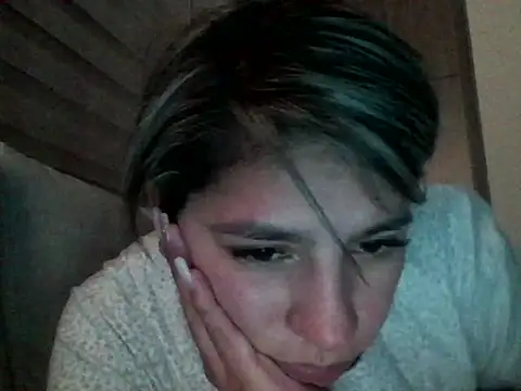 Ambar_Cortes élő XXX-chatje