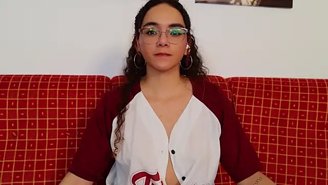 Taylor_Tina: απευθείας συνομιλία ΧΧΧ