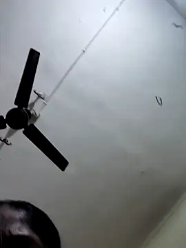 yamini1431 Webcam-Show