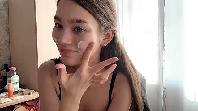 Cuteviola 网络视讯表演