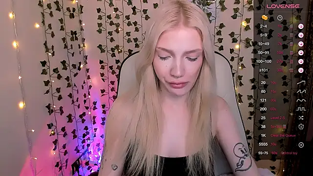 Chat +18 de AnyaTaylor_ ao vivo