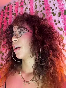 Woo_isDaphne Chat XXX live