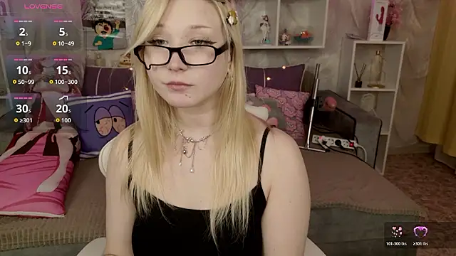 MeowkaKittyのライブXXXチャット