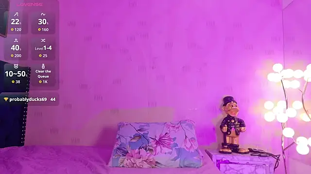 innocenthazelのライブXXXチャット