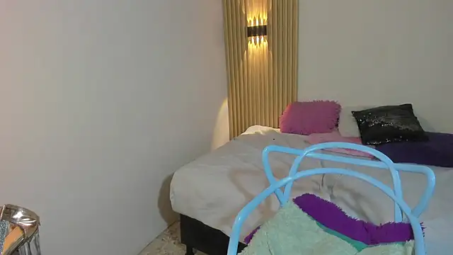 LyraFrost5のライブXXXチャット