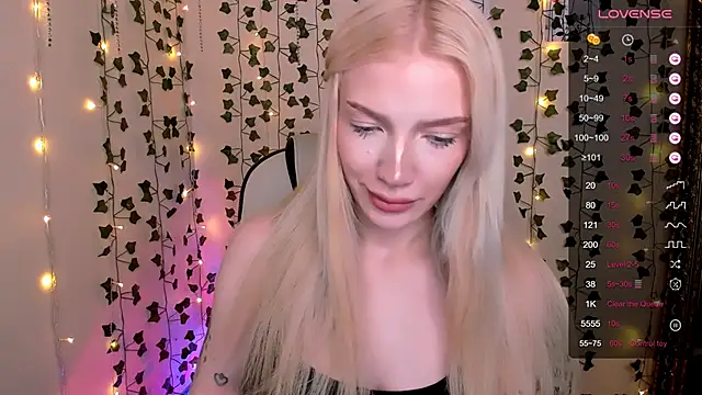 AnyaTaylor_のライブXXXチャット