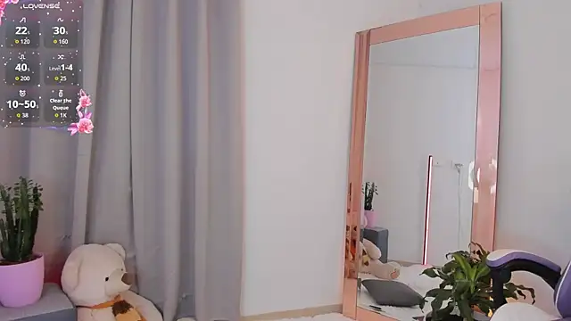 Онлайн чат XXX roxie_gates_