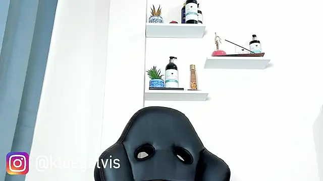 Chat XXX ao vivo de Kloe-squirts