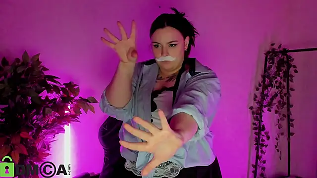 Mia_R0ss – Naživo XXX chat