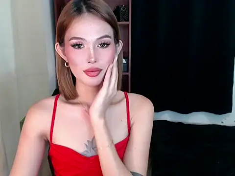 Lara_Salvatore Live XXX-Chat