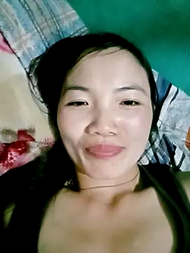 ngan-cuten Live XXX chat