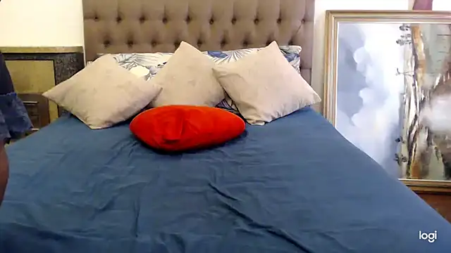 OmegaLipps – webcam-show