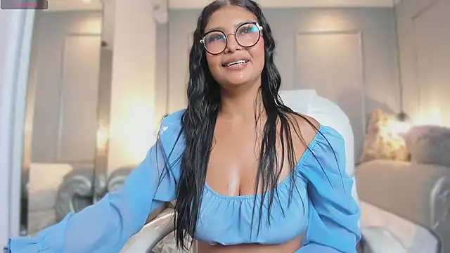 MiaSmit_ 现场XXX聊天