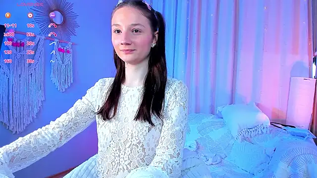 MilliMouse Chat XXX in diretta