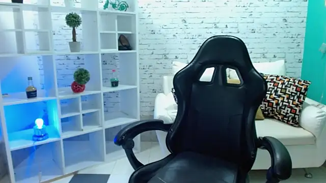 Miss_Shaira Webcam Show