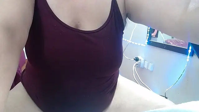 angelitolove727's Live XXX Chat