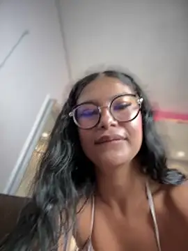 แชท XXX สดของ MiaSmit_