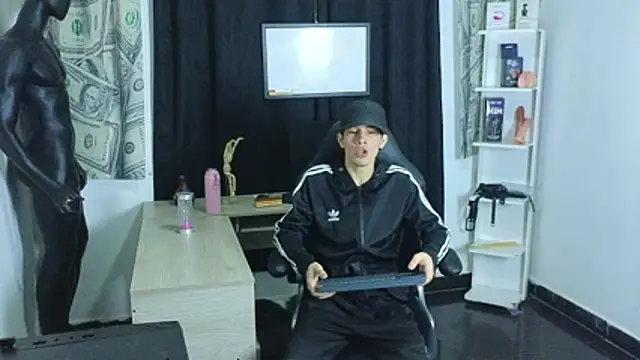 Онлайн чат XXX Pride_couple