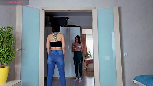 Helen198705 Live XXX-Chat