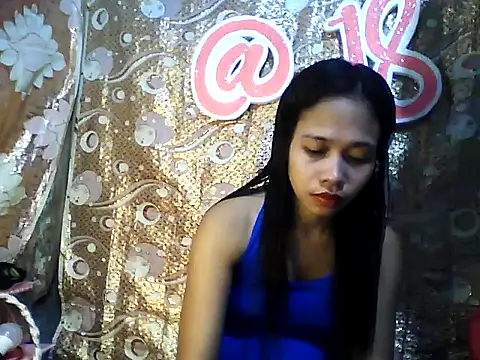 Czat XXX na żywo – PinaySkinnyGirl