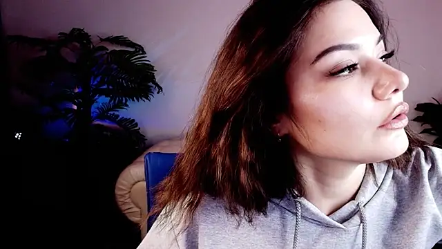 دردشة Dark_Moni الجنسية المباشرة