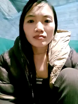 ngan-cute Live XXX-Chat