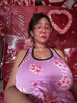 Chatroom XXX en direct de sweetieme