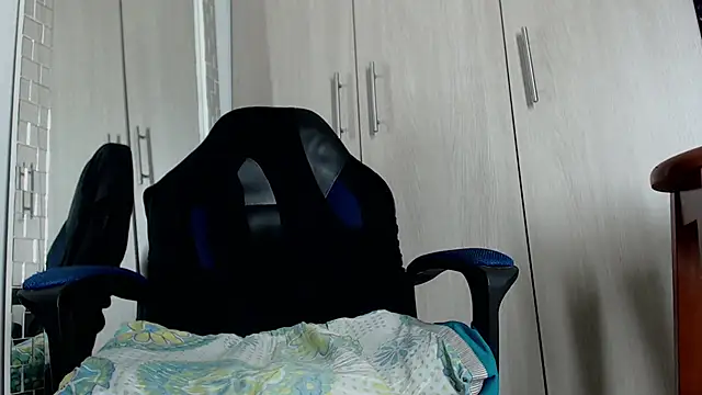 عرض كام Nash_fit18