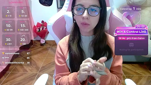 Maggie_Fox3 现场XXX聊天