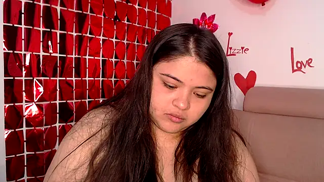 Chat +18 de lizzie_c ao vivo