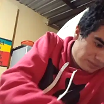 Chat +18 de Ortiz3404 ao vivo