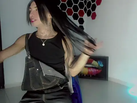 Вебкам-шоу nebullax_mcqueen