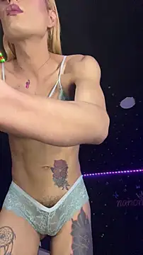 naho_love Adlı Modelin Canlı XXX Sohbeti