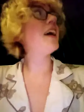 دردشة mcjbgfhgjhiiilllufjyf الجنسية المباشرة