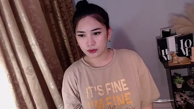 Chat XXX en directo de sacred_gracexx