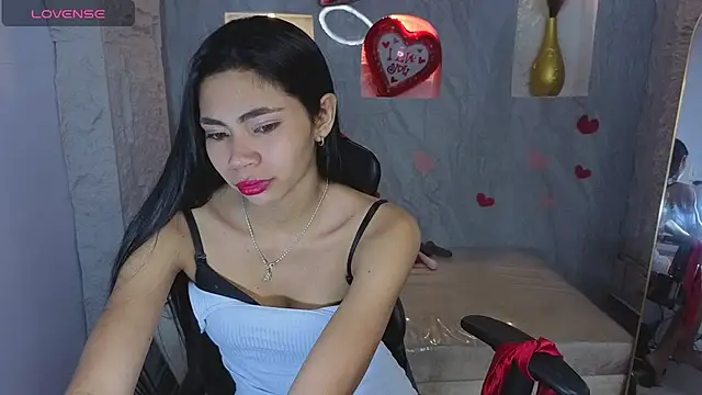 ammy_woold_b élő XXX-chatje