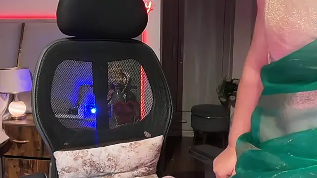 SunhariGirl 即時 XXX 聊天