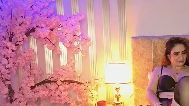 Онлайн чат XXX angelinarouse_