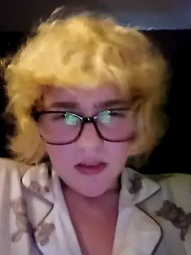 mcjbgfhgjhiiilllufjyf Live XXX Chat