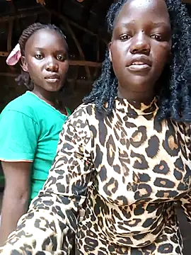 holygrail001 Webcam-Show